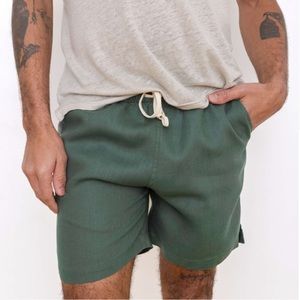 Alex Crane 100% Linen Bo Shorts in Pine